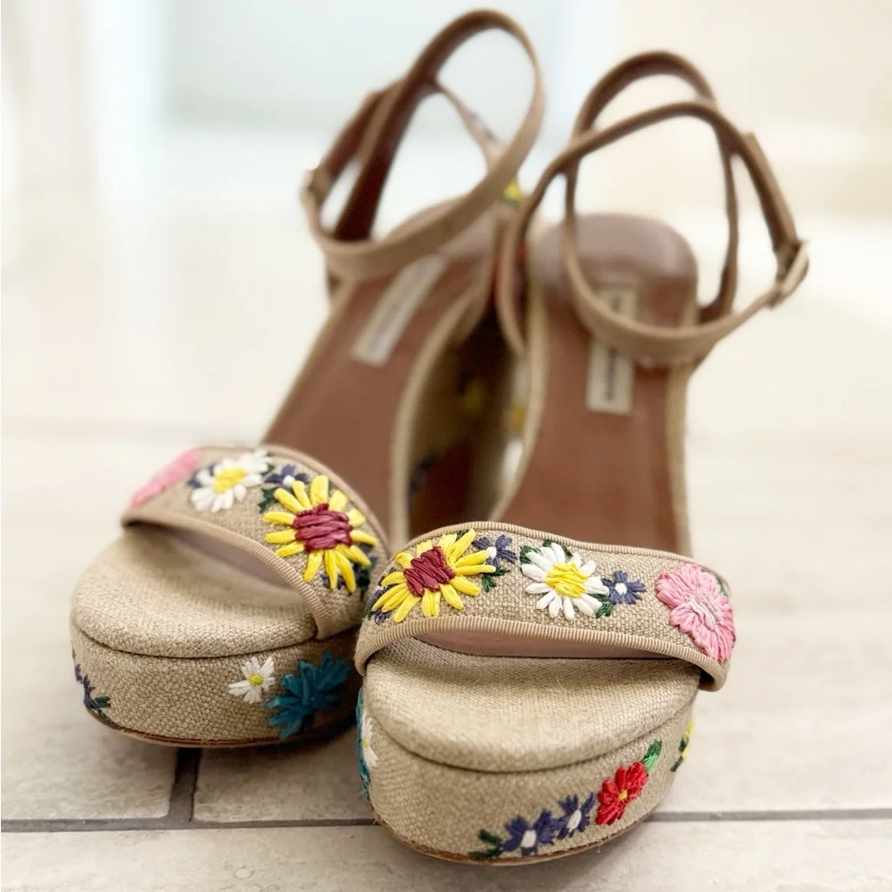 Tabitha Simmons - Calla Meadow Canvas Espadrilles - size 9.5 - Excellent Cond.